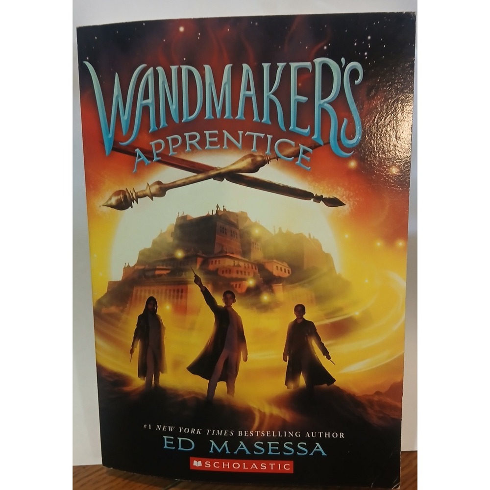 Wandmaker's Apprentice (Includes Wand Pen) - Paperback By‎ Ed Masessa - GOOD